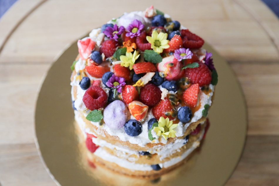 Eton Mess Cake with Fresh Creaming Filling (8-Inch)